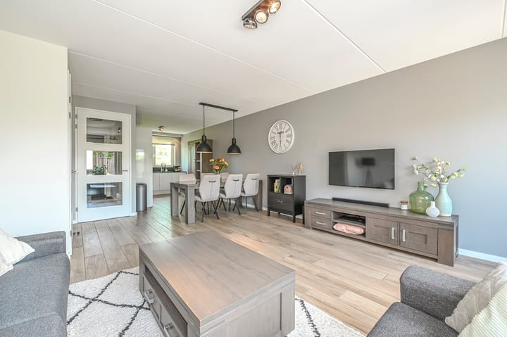 Photo 16 of Aletta Rutgersstraat 13