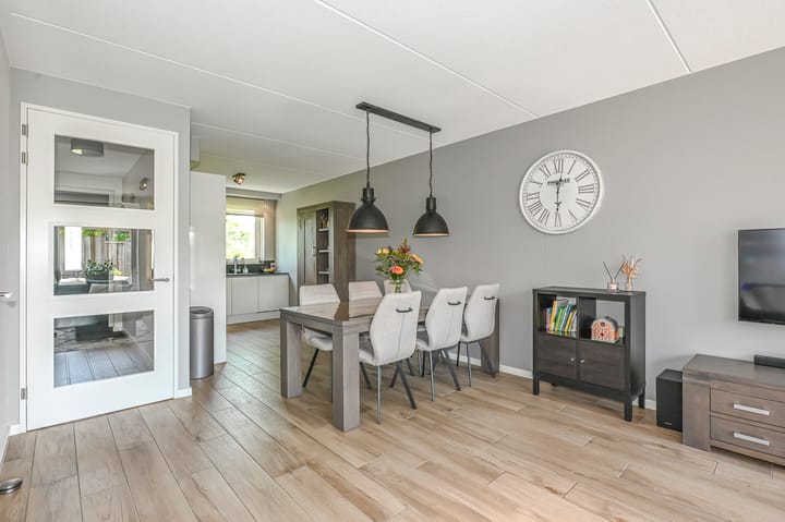 Photo 17 of Aletta Rutgersstraat 13