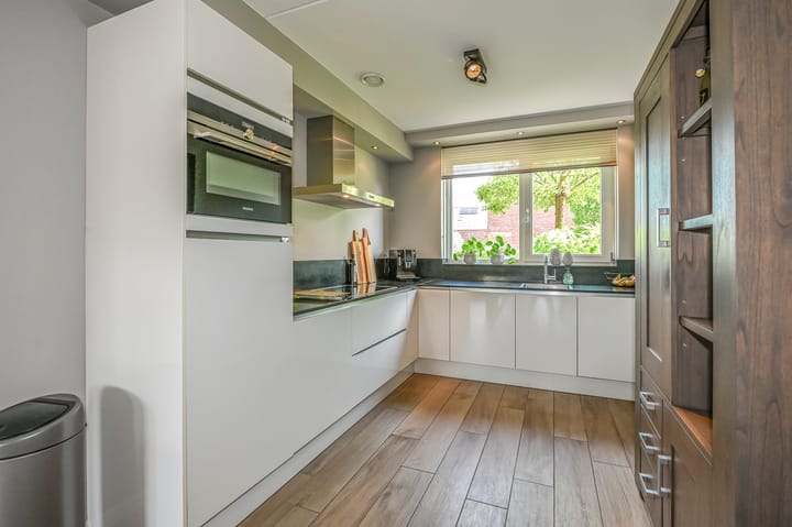 Photo 19 of Aletta Rutgersstraat 13