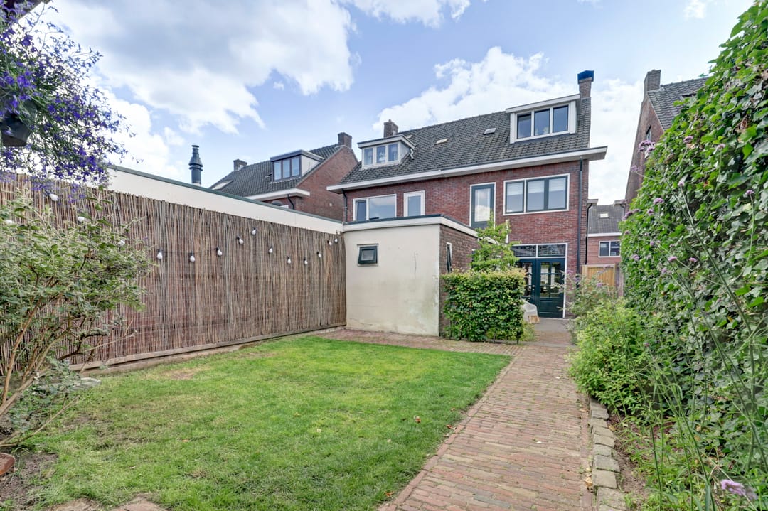 Foto 31 van Palembangstraat 18