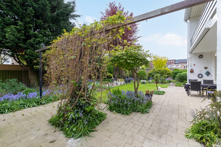 Foto 47 van Oude Bredaseweg 96