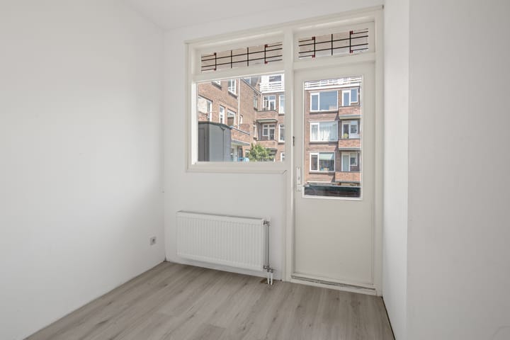 Photo 12 of Sonmansstraat 28-A01