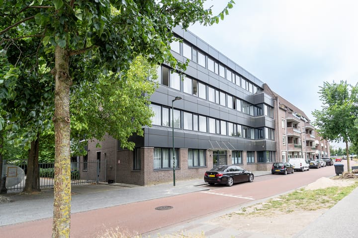 Foto 29 van Nijverheidssingel 317-B5