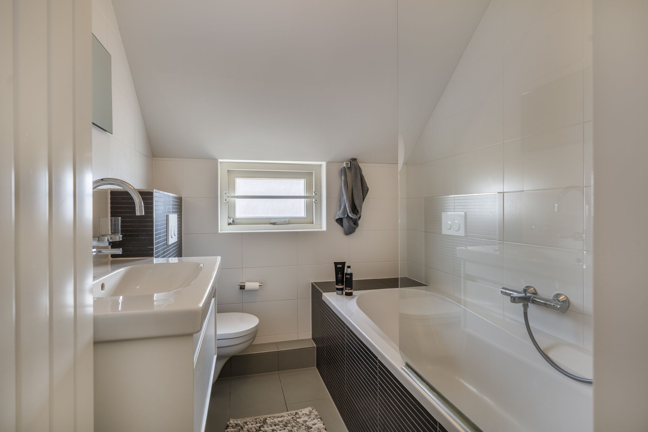 Foto 3 van Het Aarkeland 39