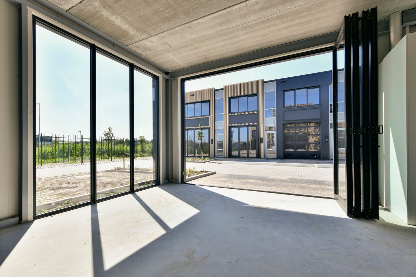 View photo 3 of Jarmuiden 29-F