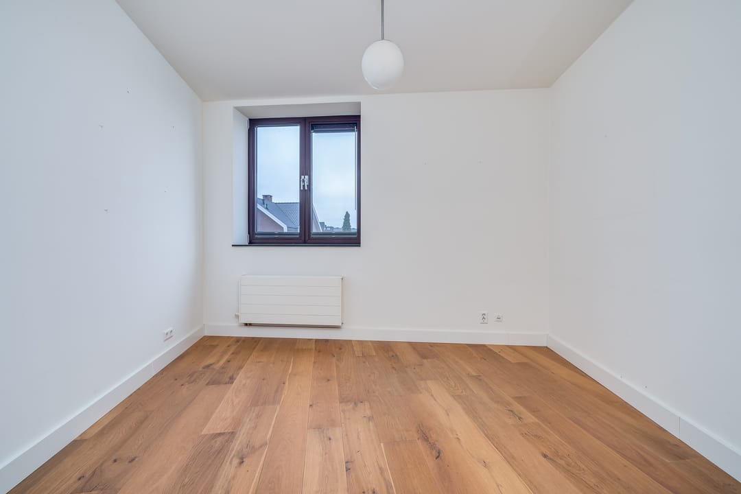 Photo 8 of Burgemeester van Oostenweg 1-L