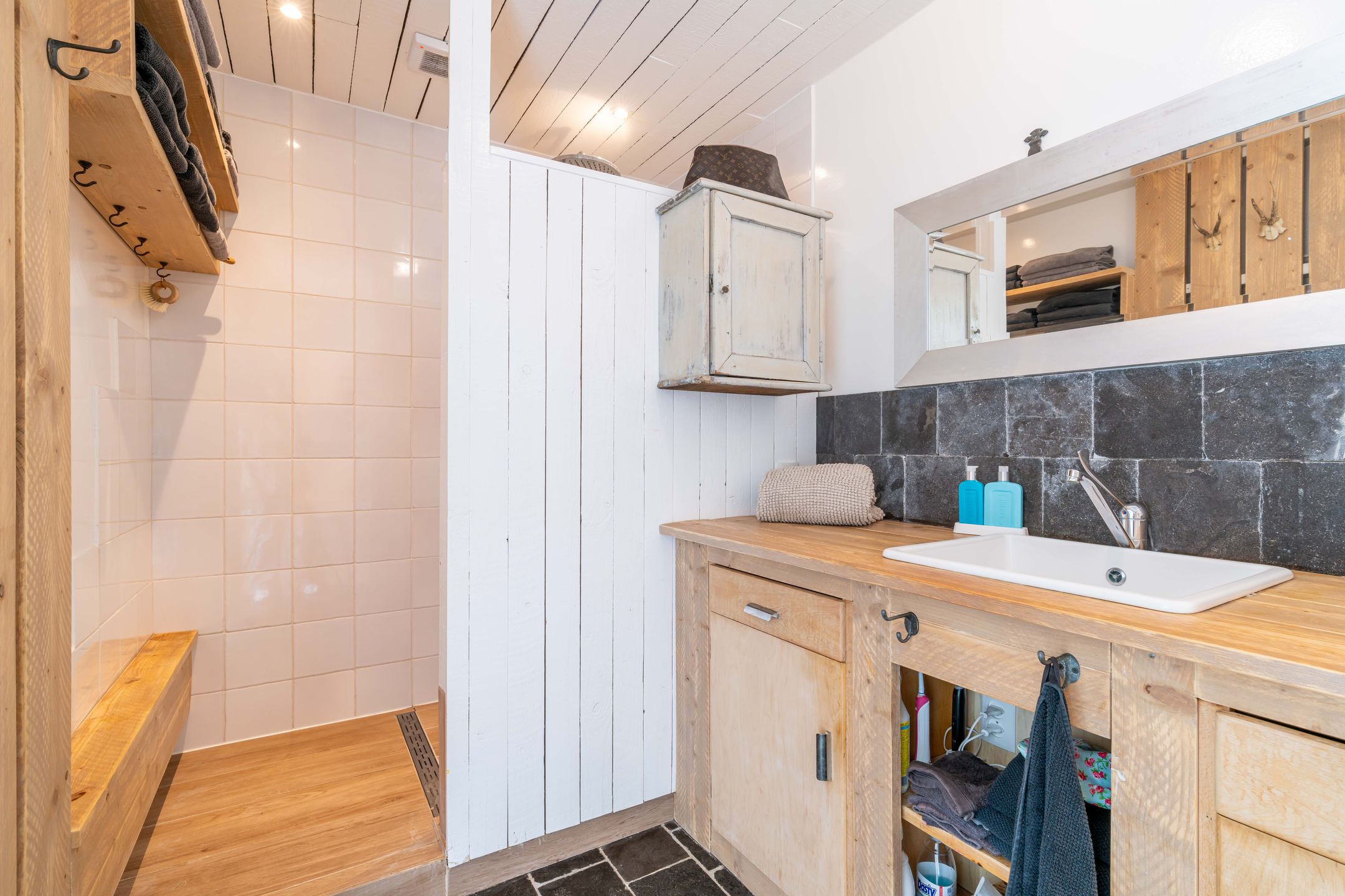 Foto 33 van Langeweg 12