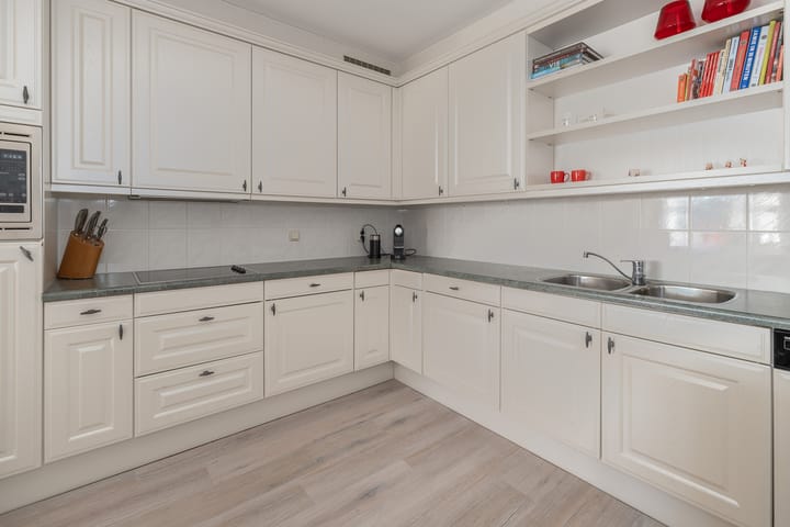 Foto 18 van Thorbeckelaan 1-L