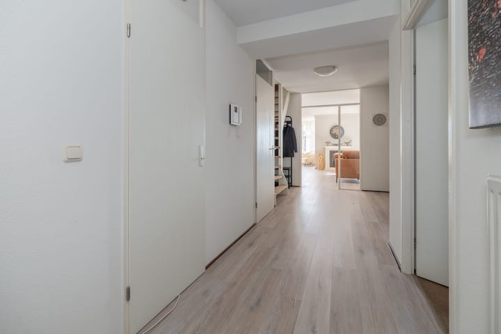 Foto 21 van Thorbeckelaan 1-L