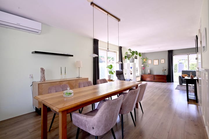 Foto 12 van Kardinaalsmuts 59