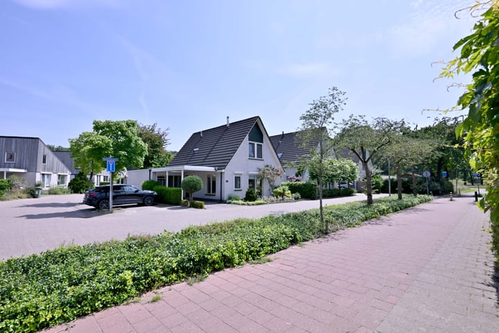 Foto 48 van Kardinaalsmuts 59