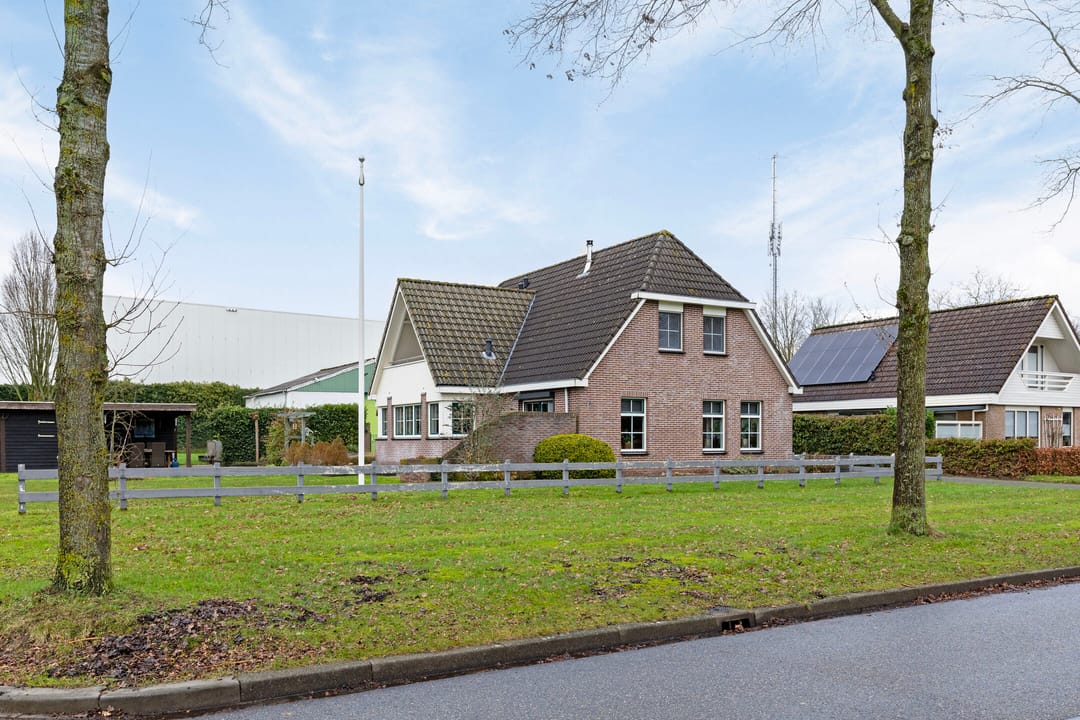 Foto 2 van Bloemakkers 10