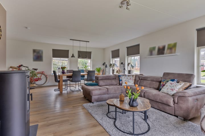 Foto 19 van Bloemakkers 10