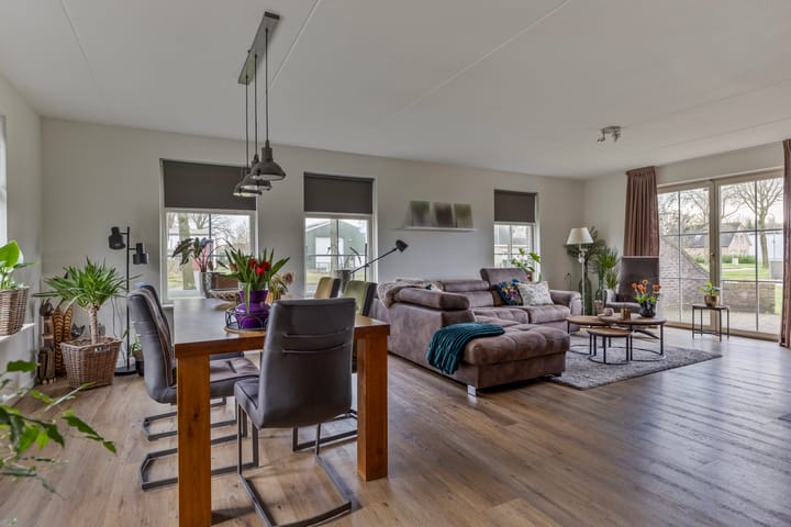 Foto 21 van Bloemakkers 10