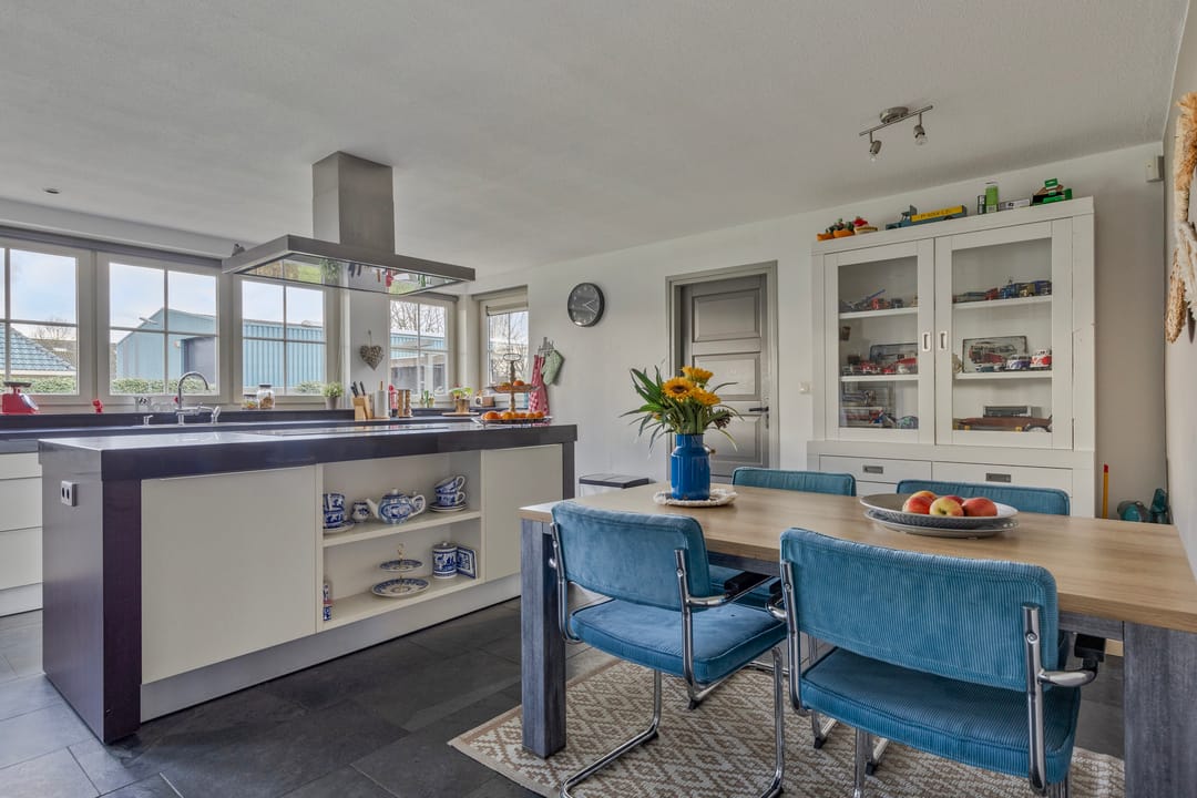 Foto 23 van Bloemakkers 10