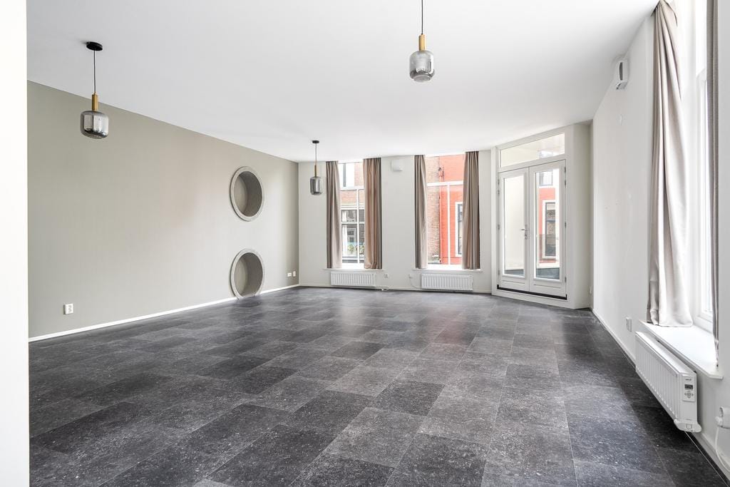 Photo 2 of Sint Jacobsstraat 2