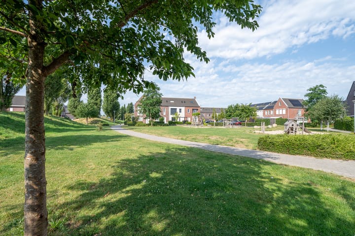 Foto 49 van Toutenburgstraat 70