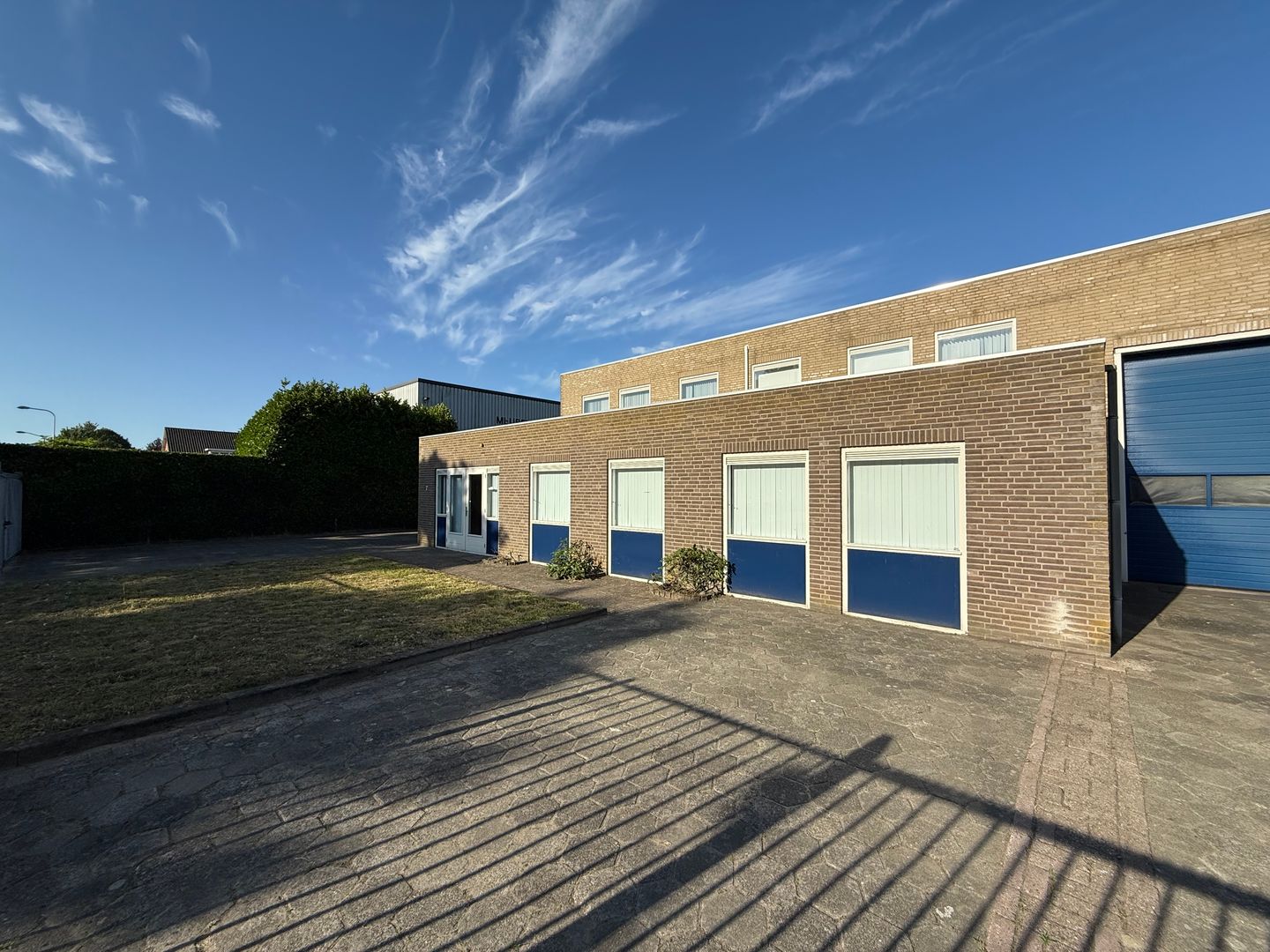 Bekijk foto 2 van Venbroekstraat 7