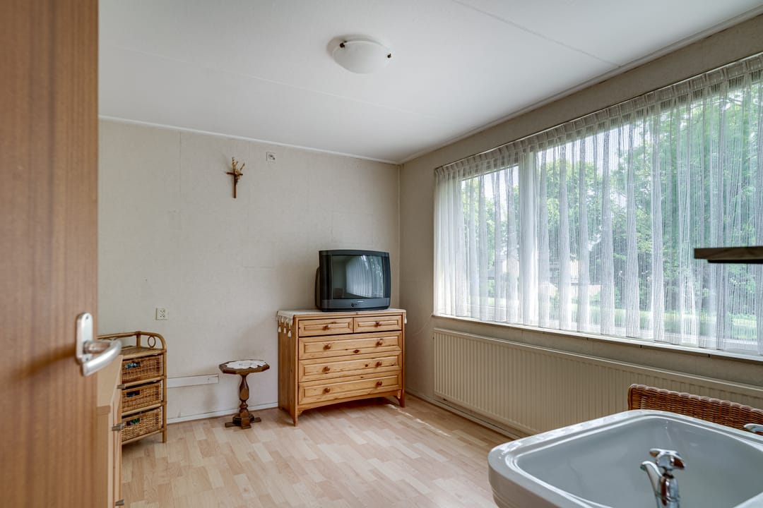 Photo 26 of Oosteinde 62
