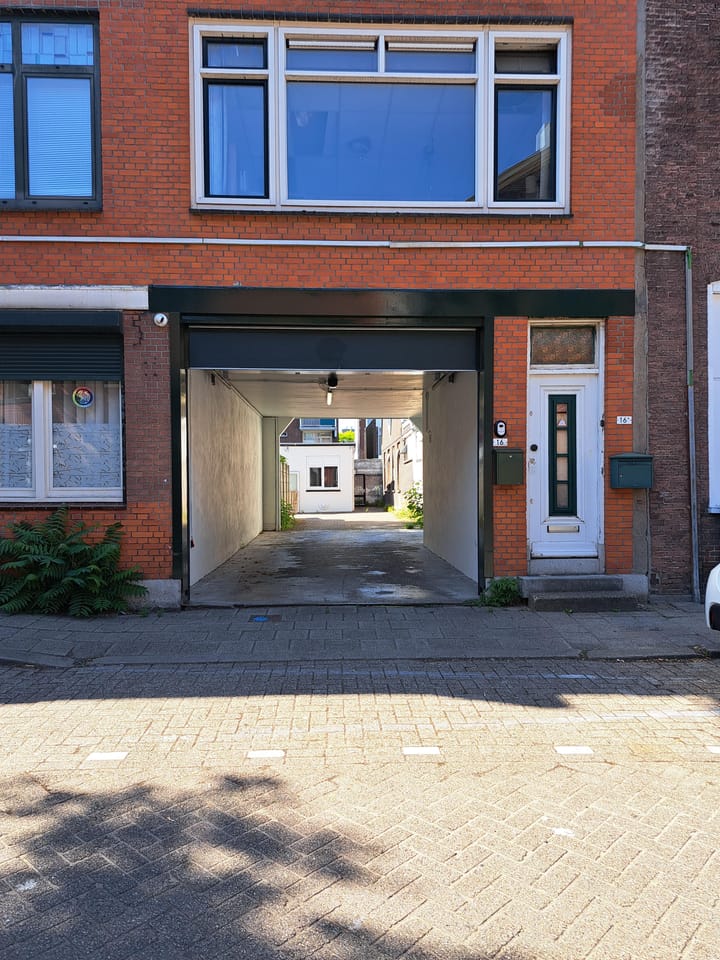 Westfrankelandsestraat 16-B, Schiedam