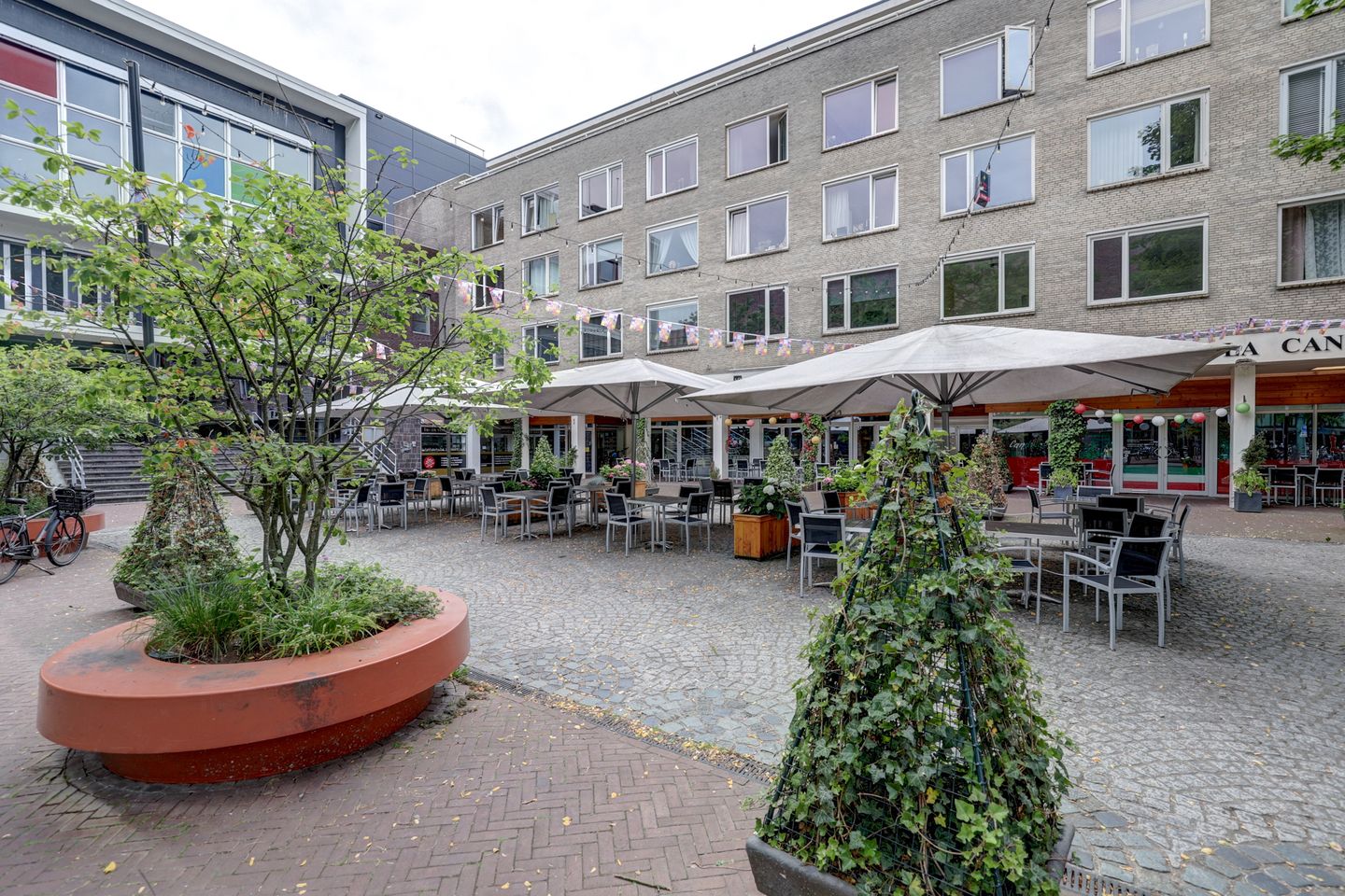 Foto 4 van Boulevard 1945 312