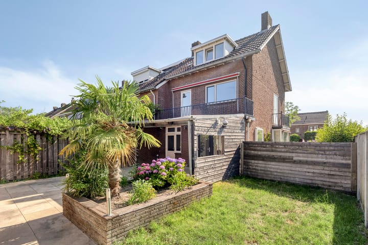 Foto 34 van Wethouder van Wellaan 59