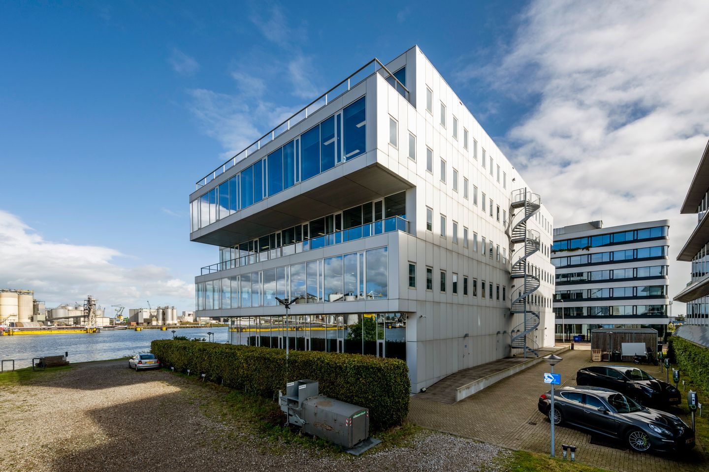 View photo 3 of Moermanskkade 500