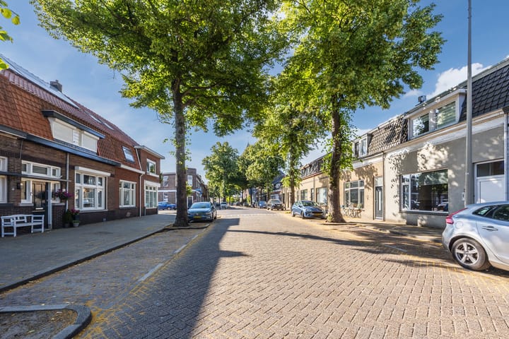 Photo 53 of Prins Bernhardlaan 49