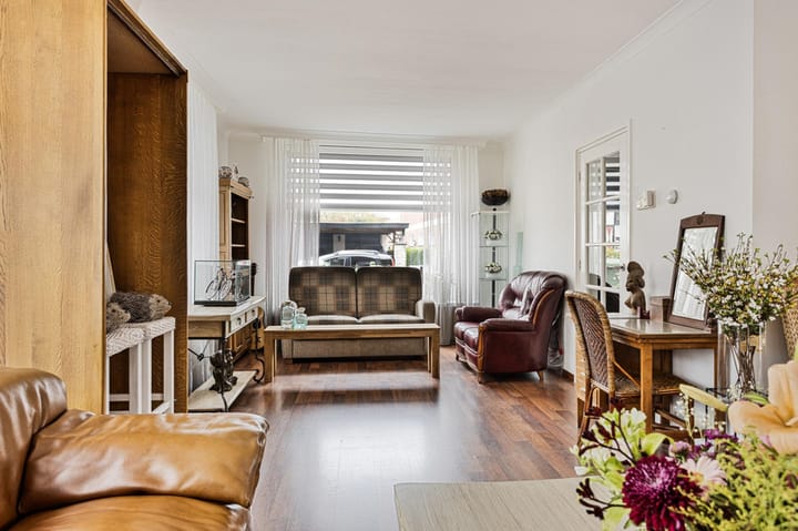 Foto 8 van Schipholtstraat 16-A