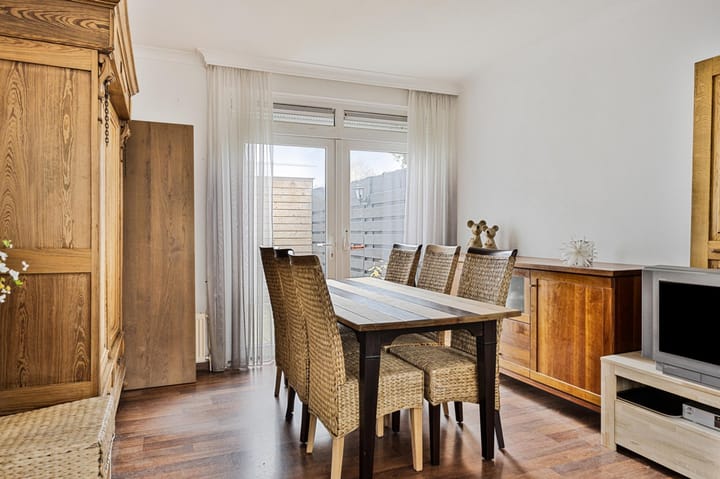 Foto 9 van Schipholtstraat 16-A