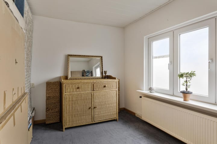 Foto 13 van Schipholtstraat 16-A