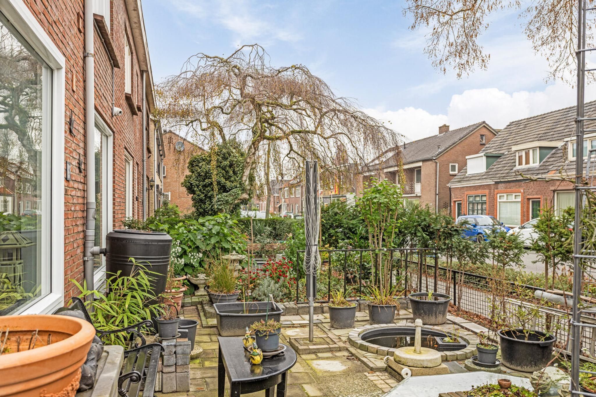 Foto 21 van Schipholtstraat 16-A