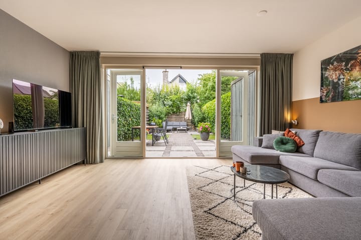 Photo 12 of Hoofdland 7