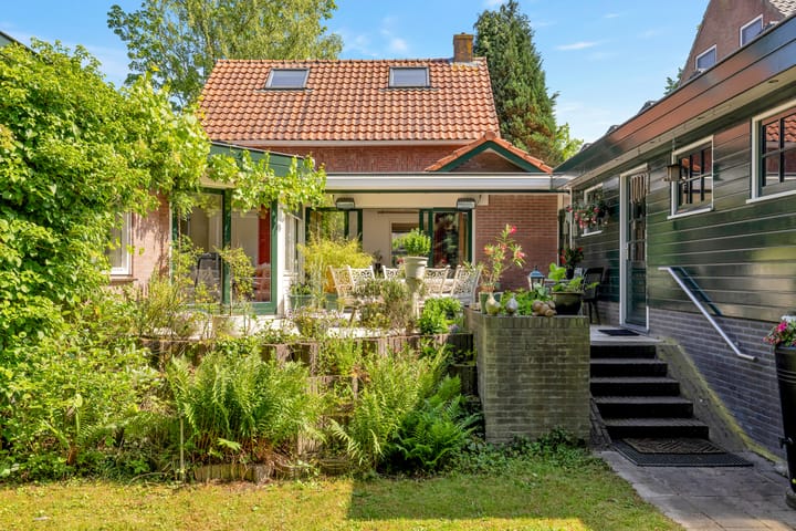 Photo 2 of Hoenderloseweg 36