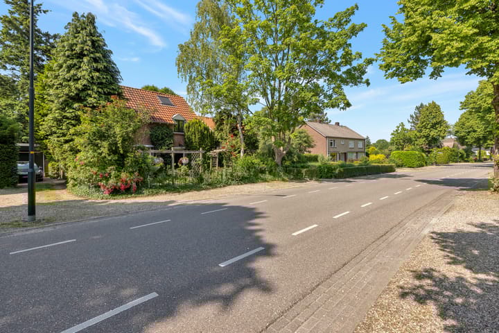 Photo 5 of Hoenderloseweg 36