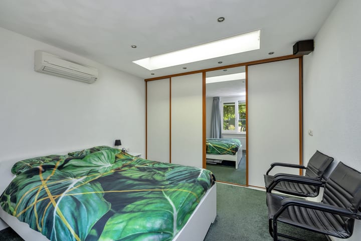 Foto 48 van Hoenderloseweg 36