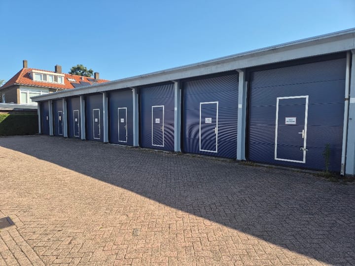 Foto 1 van Adriaen Brouwerstraat 2