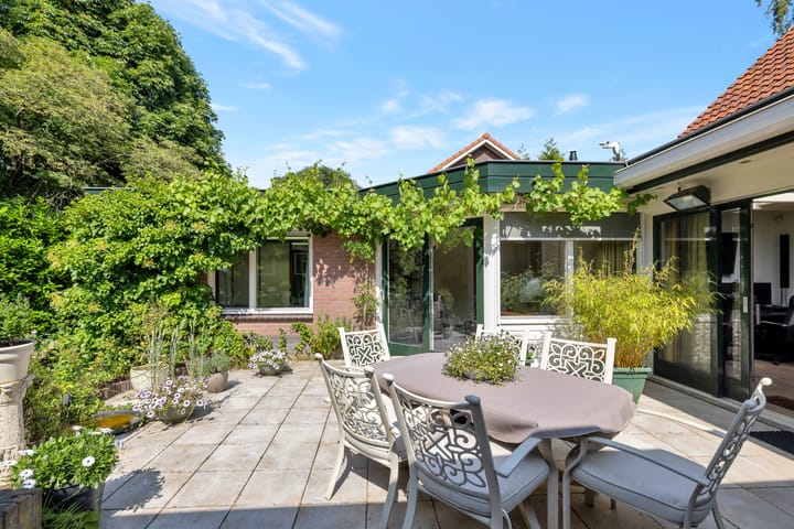 Foto 53 van Hoenderloseweg 36