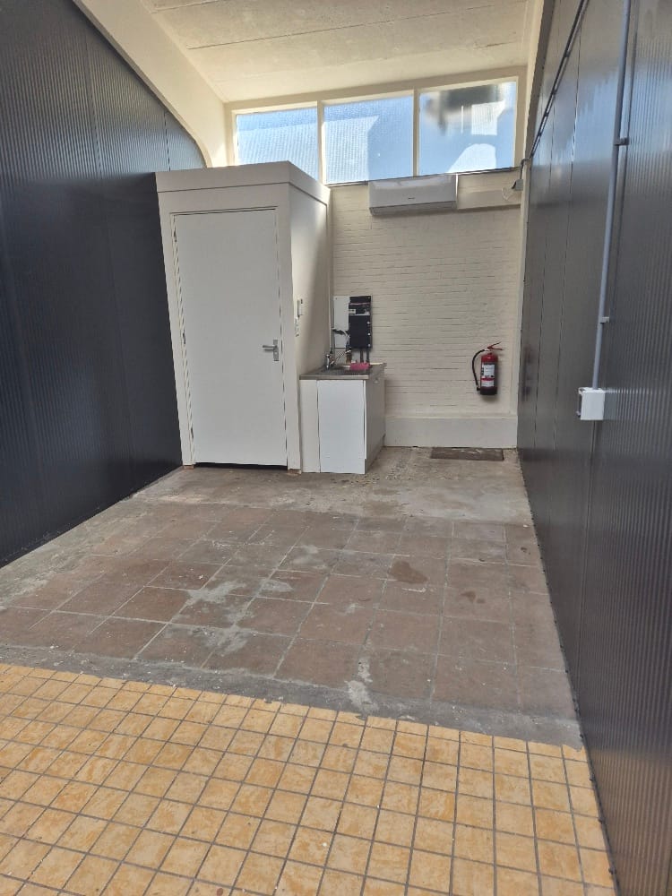 Photo 4 of Adriaen Brouwerstraat 2