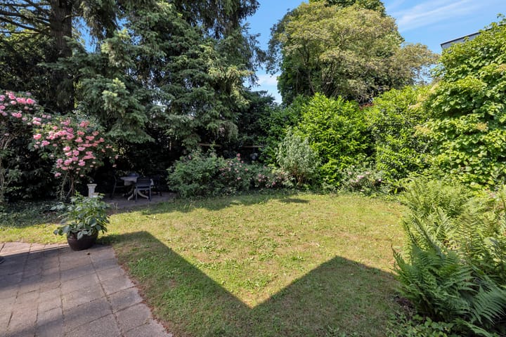 Foto 56 van Hoenderloseweg 36