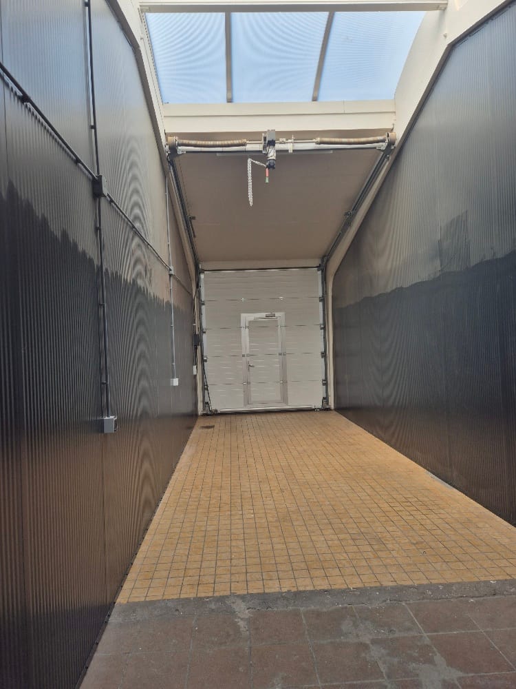 Photo 9 of Adriaen Brouwerstraat 2
