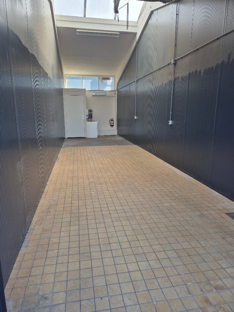 Photo 10 of Adriaen Brouwerstraat 2