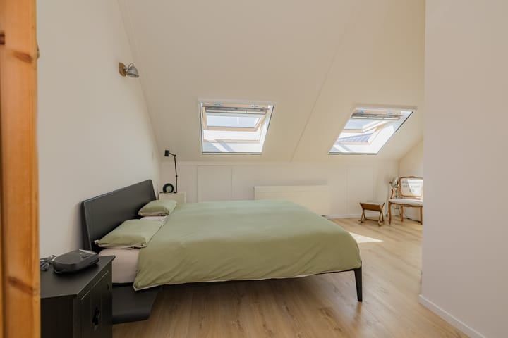 Photo 31 of Willem van de Veldestraat 37