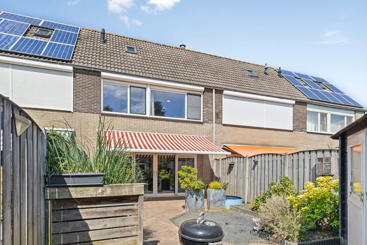 Foto 20 van Buizerdhof 5