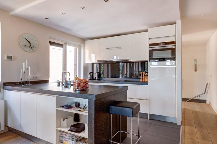 Foto 30 van Tenderstraat 2