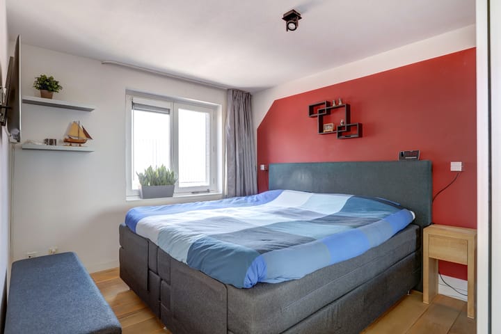 Foto 39 van Tenderstraat 2