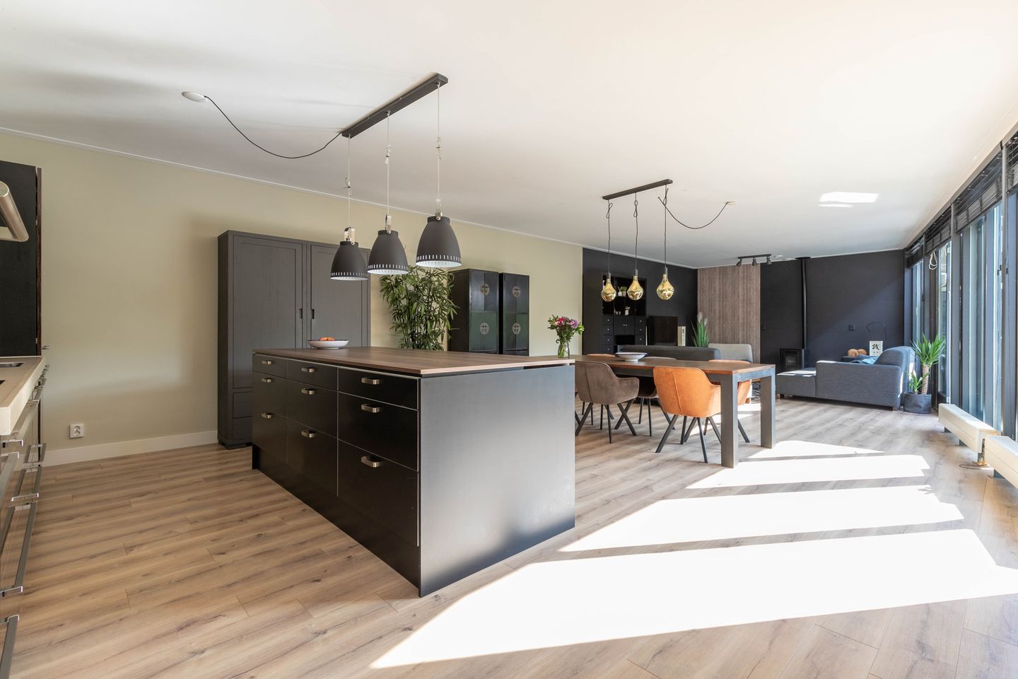 Foto 5 van Schoorsteen 22