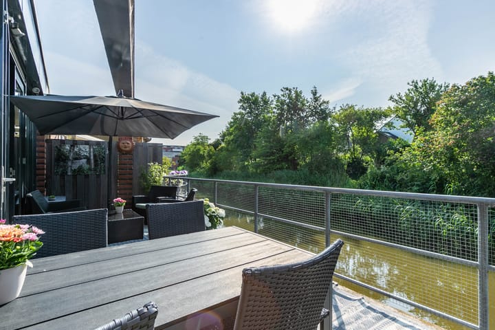 Foto 15 van Schoorsteen 22