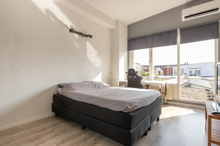 Foto 28 van Schoorsteen 22