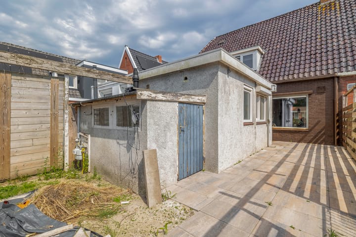 Foto 22 van Jan van Galenstraat 25